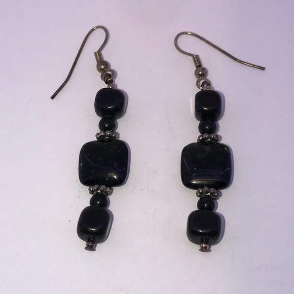 Green Goldstone and Onyx Earrings - Picture 4 of 11
